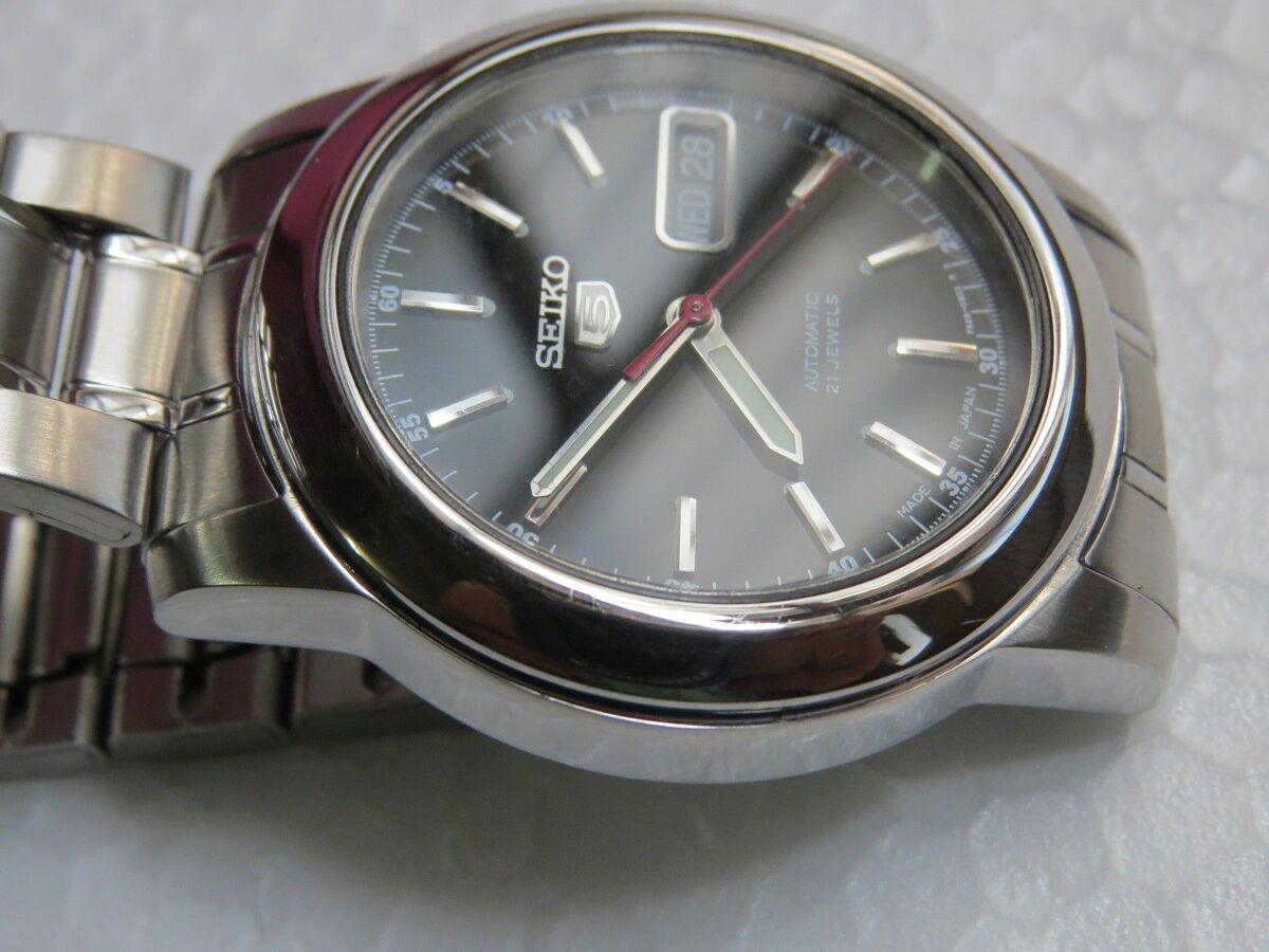 Branded vintage watches online, Used Branded watches online from Jordan ...