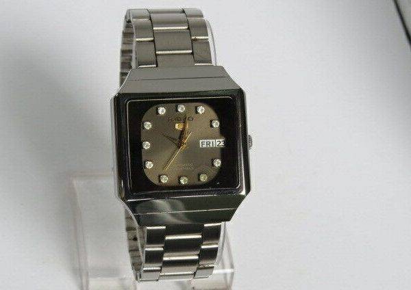 Branded vintage watches online Used Branded watches online from