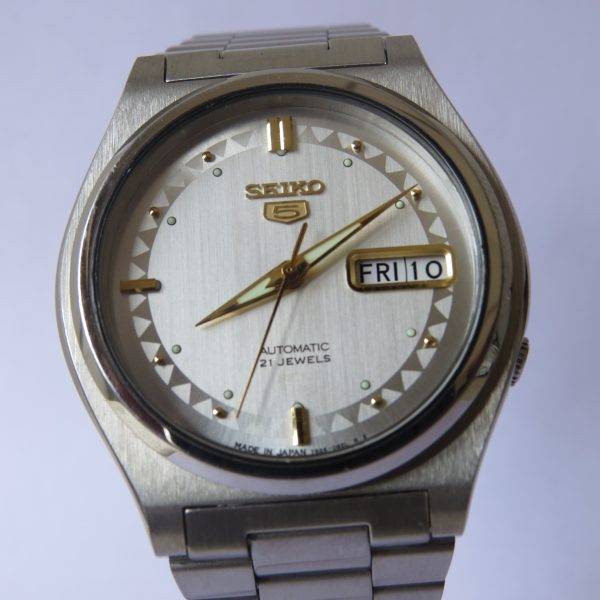 Branded vintage watches online Shopping India I Jordan Watches