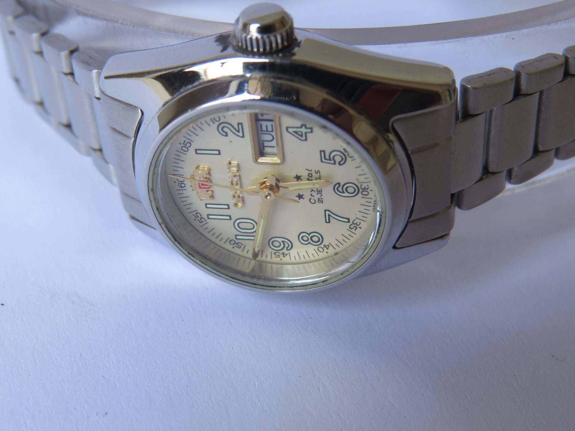 IMG_3589 Pre owned Light use Made in Japan ORIENT 3 Star Crystal Automatic 21 Jewels Women Watch I Neat Condition I 25 mm Case Dia . Model No.559WC8-02-CA | B9005 - Image 5