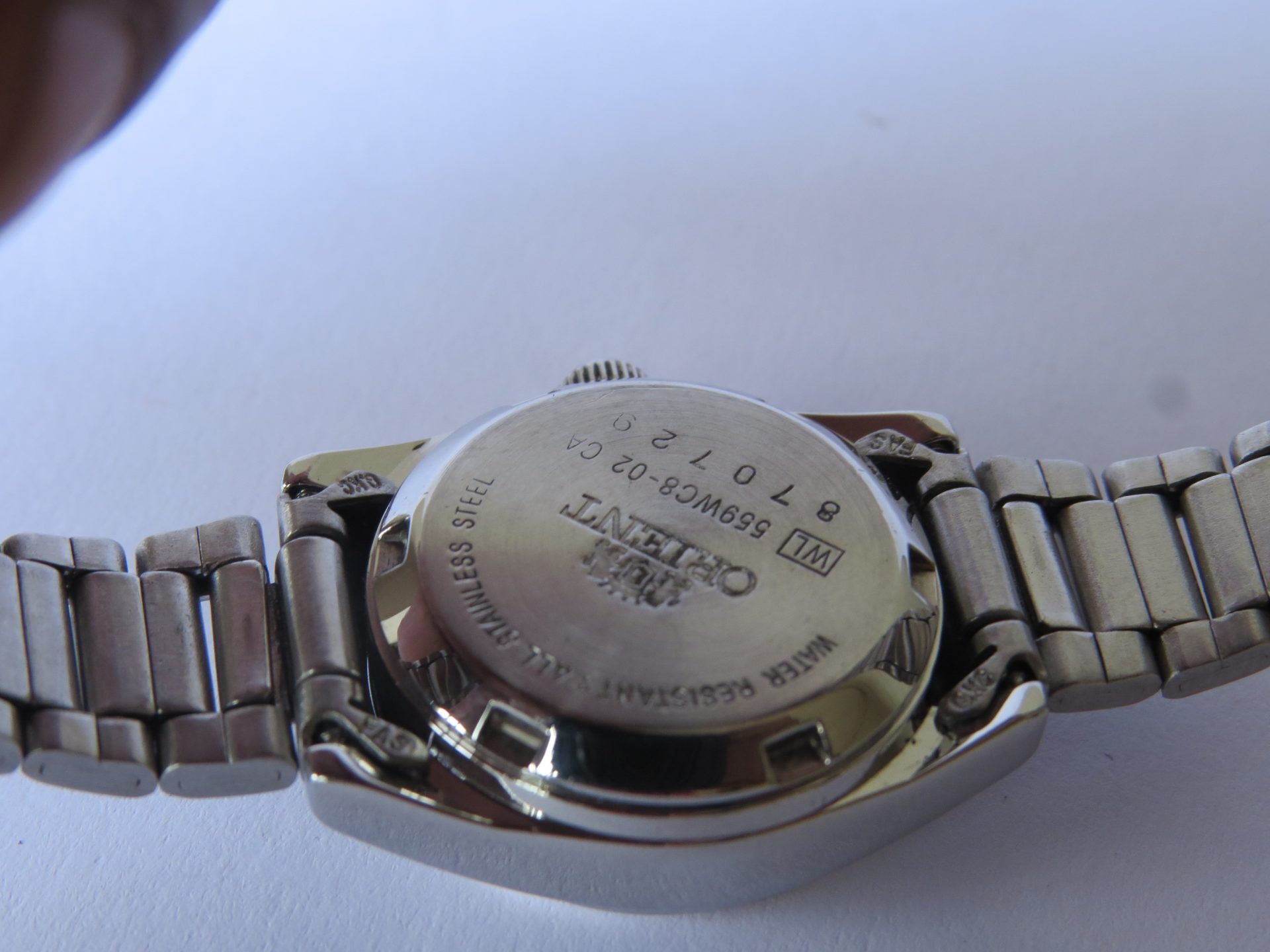 IMG_3593 Pre owned Light use Made in Japan ORIENT 3 Star Crystal Automatic 21 Jewels Women Watch I Neat Condition I 25 mm Case Dia . Model No.559WC8-02-CA | B9005 - Image 9