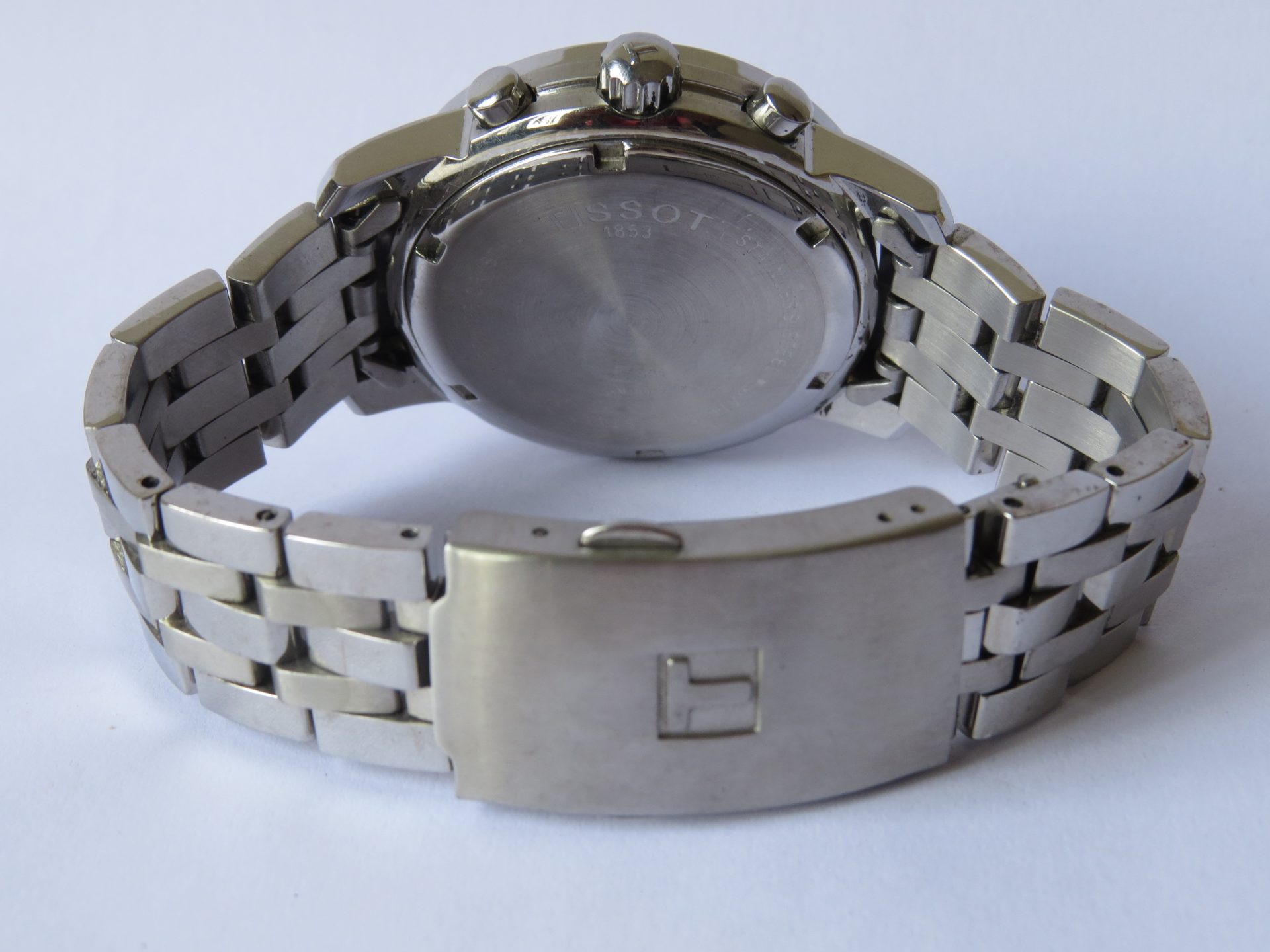 IMG_3674 Pre Owned Swiss TISSOT PRC 200 Quartz Choronograph watch for Men I Polished I 40 mm Case Dia I Neat Condition I No Scratches I Model No. T 461 SKM BA 80237 : B9013 - Image 7