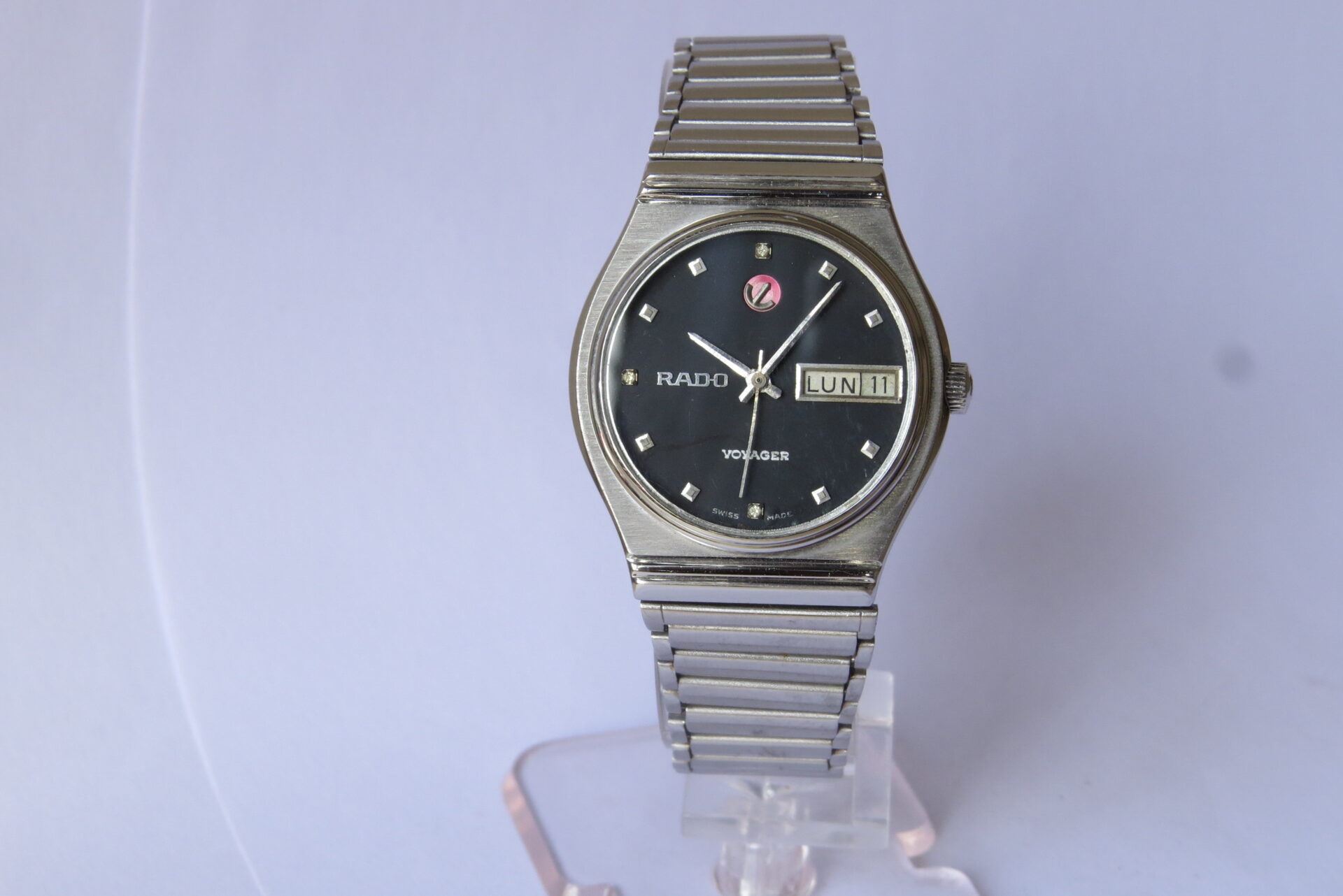 Vintage Swiss Made RADO Voyager Automatic 17 Jewels Men’s Watch I 32 MM Case Dia I Black Color Dial : Model No. 25291454 : B1225
