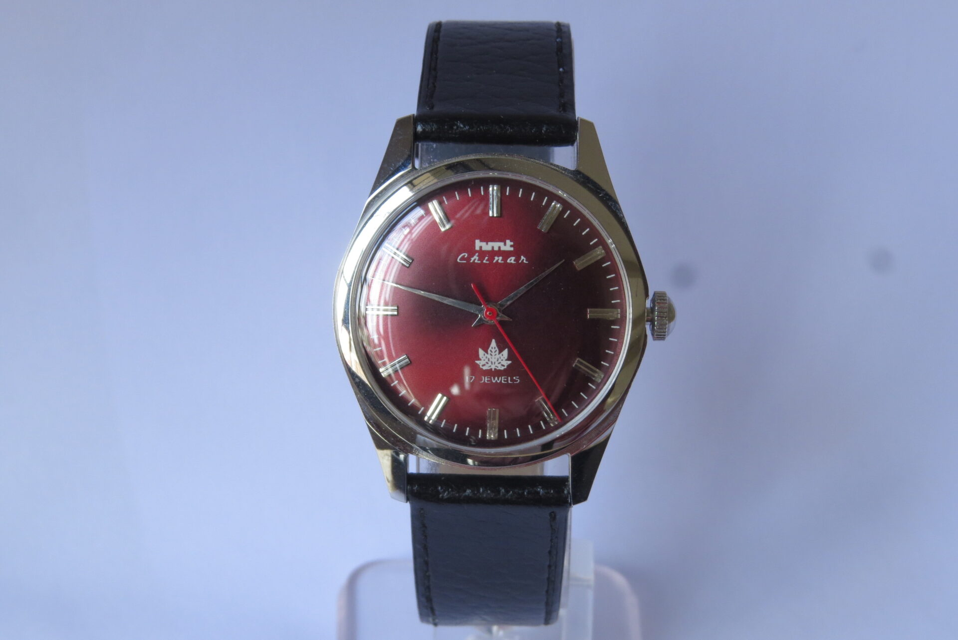 Vintage HMT CHINAR Hand Winding Mechanical Wrist Watch : 17 Jewels : 35 mm Case Dia : Maroon Color Dial ( Sun Burst ) : Model.  417048 : B1512