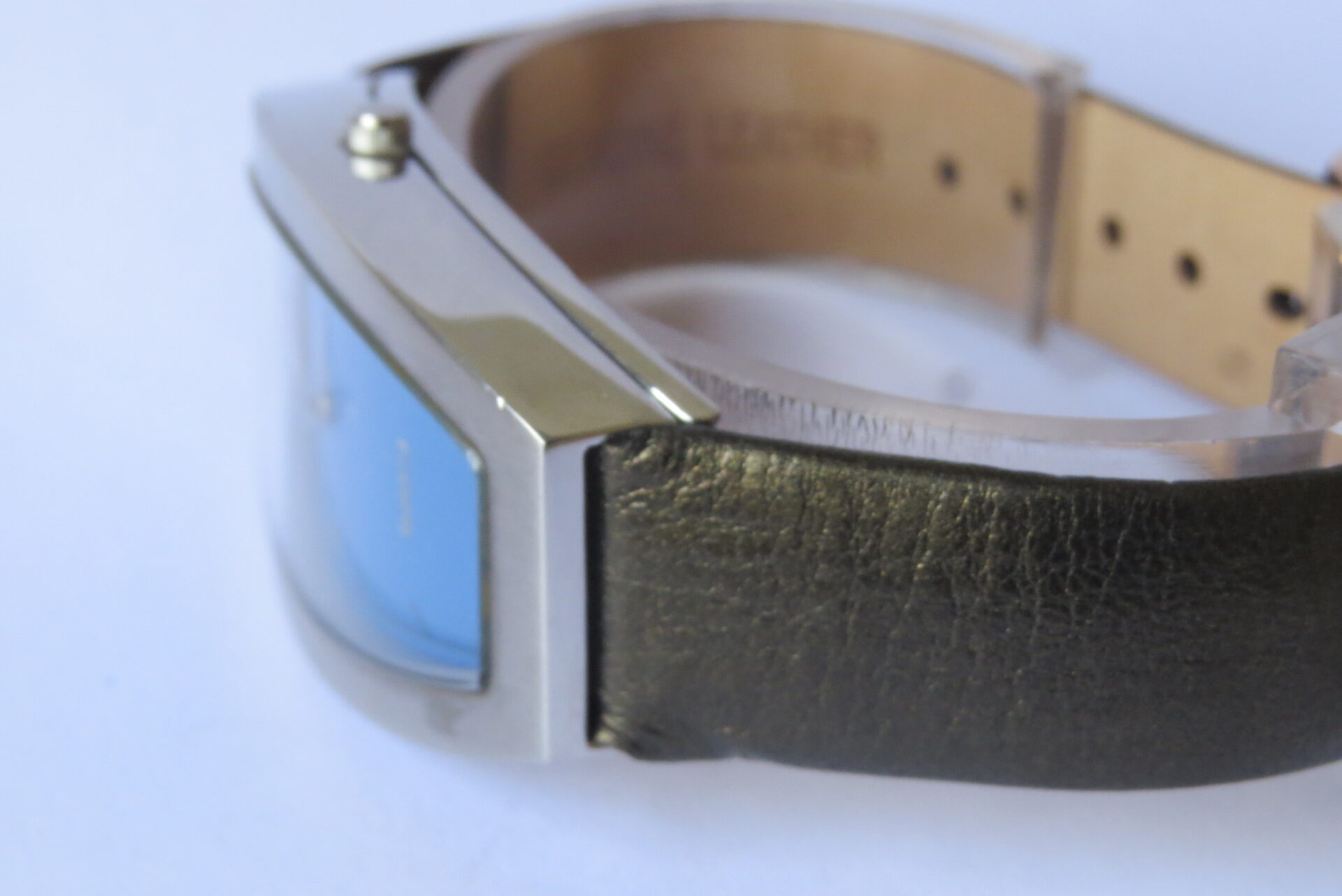 IMG_6238 New Swiss Precition BLADE Quartz wrist watch for Women I Beautiful Model I 35 x 50 mm Case Dia I Oval Shape Blue Dial I Model No. 2054LSS- B1606 - Image 8