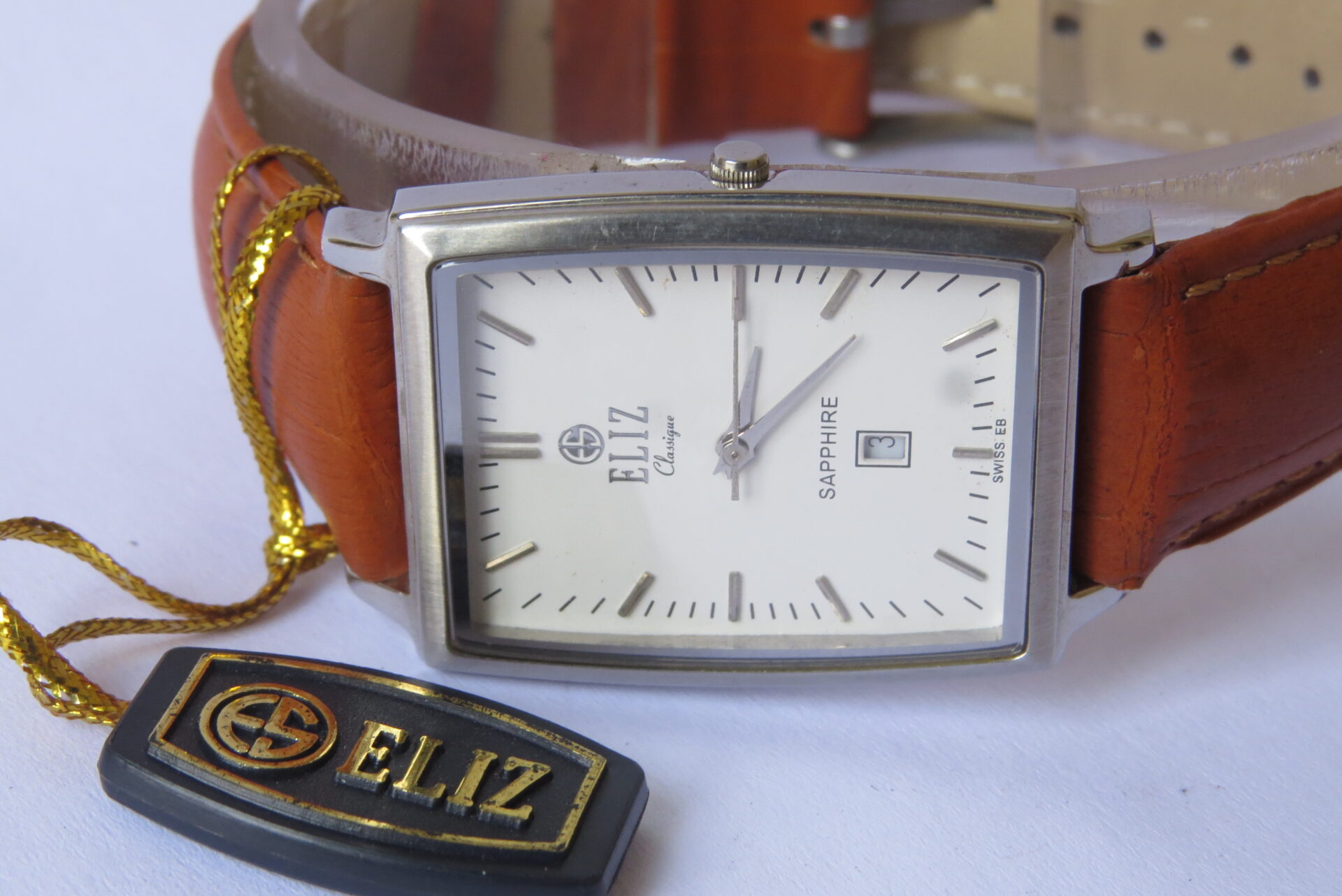IMG_6277 New Swiss Precition ELIZ Quartz Wrist Watch for Men I 35 x 30 mm Case Dia I White Color Classic Dial : Model No. ES10-7701G - B1610 - Image 5