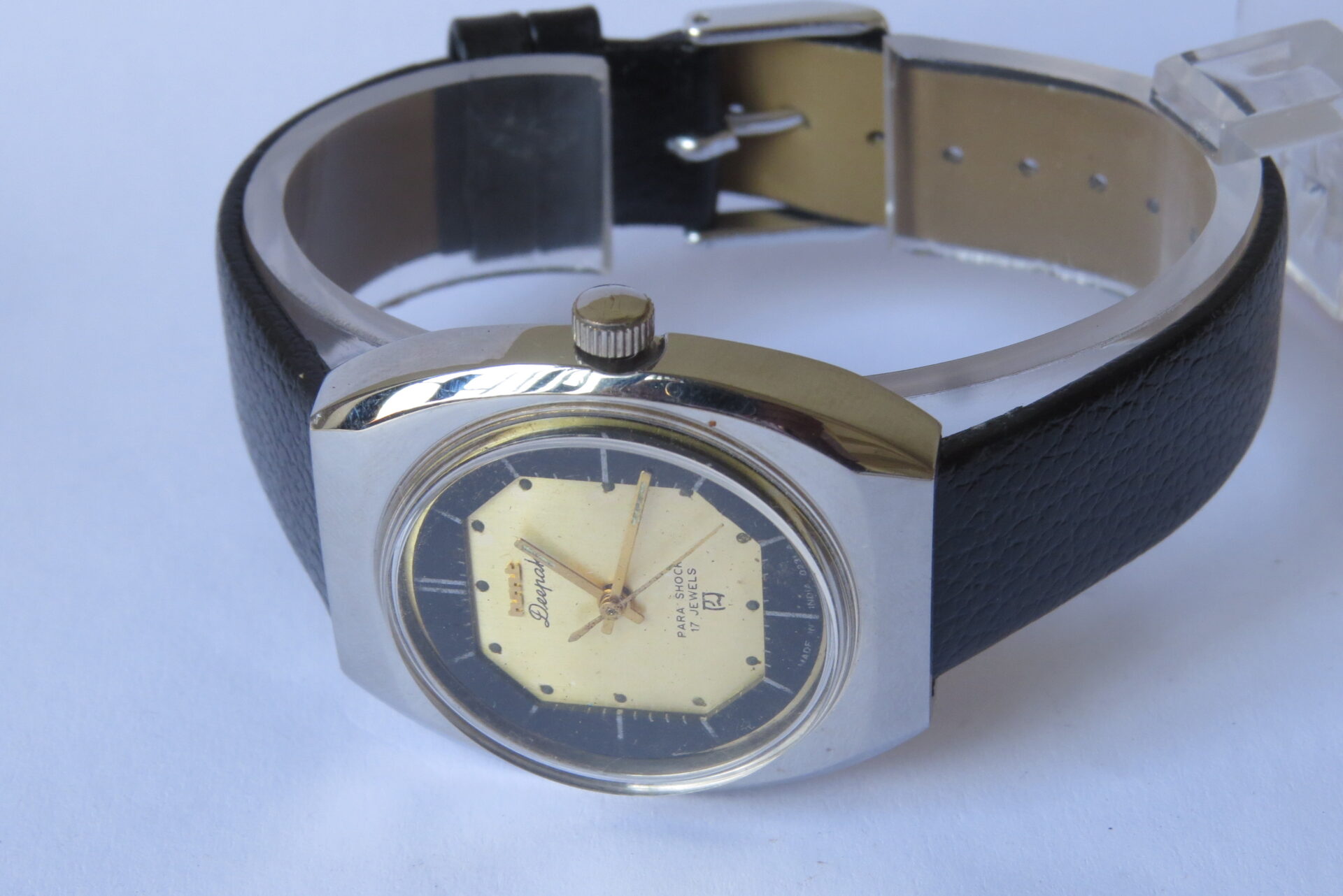 IMG_5878 Vintage HMT Deepak 17 Jewels Hand Winding Mechanical Wrist Watch Men - 35 mm Golden Dial : Model. 130277 : B1632 - Image 4