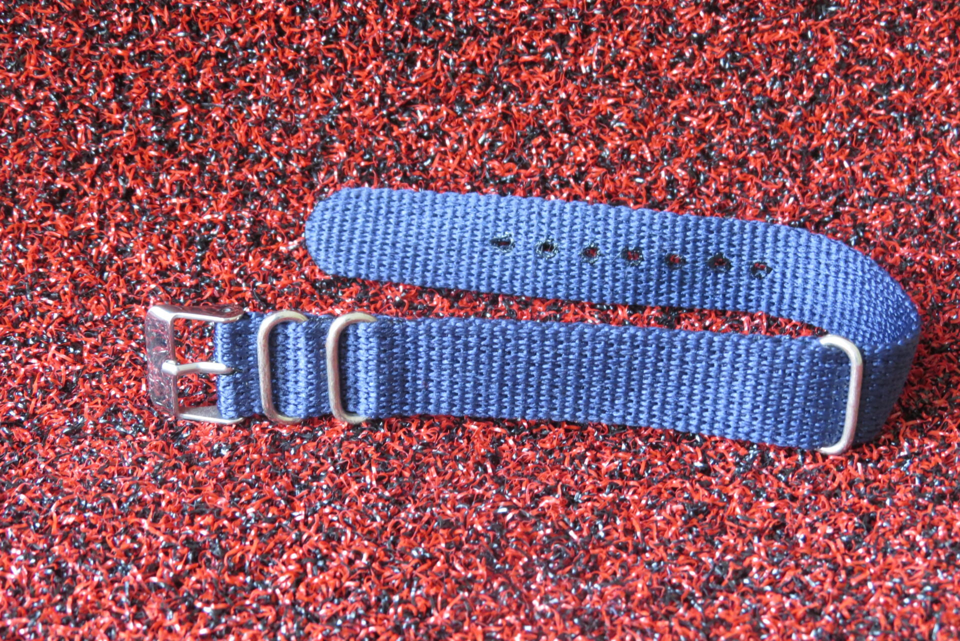 Classic Navy Blue Nylon NATO Watch Strap – Military Style Replacement Watch Band Classic Navy Blue Nylon NATO Watch Strap – Military Style Replacement Watch Band