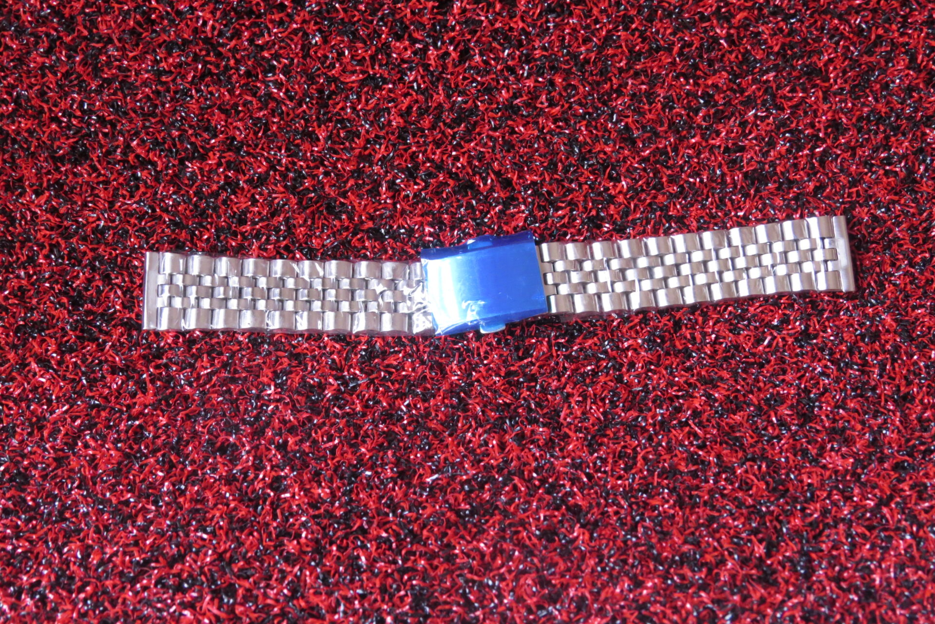 Classic Stainless Steel Jubilee Watch Bracelet – Replacement Metal Watch Band for sale in india, bangalore, mumbai, delhi, chennai, hyderabad, pune, chennai Classic Stainless Steel Jubilee Watch Bracelet – Replacement Metal Watch Band for sale in india, bangalore, mumbai, delhi, chennai, hyderabad, pune, chennai
