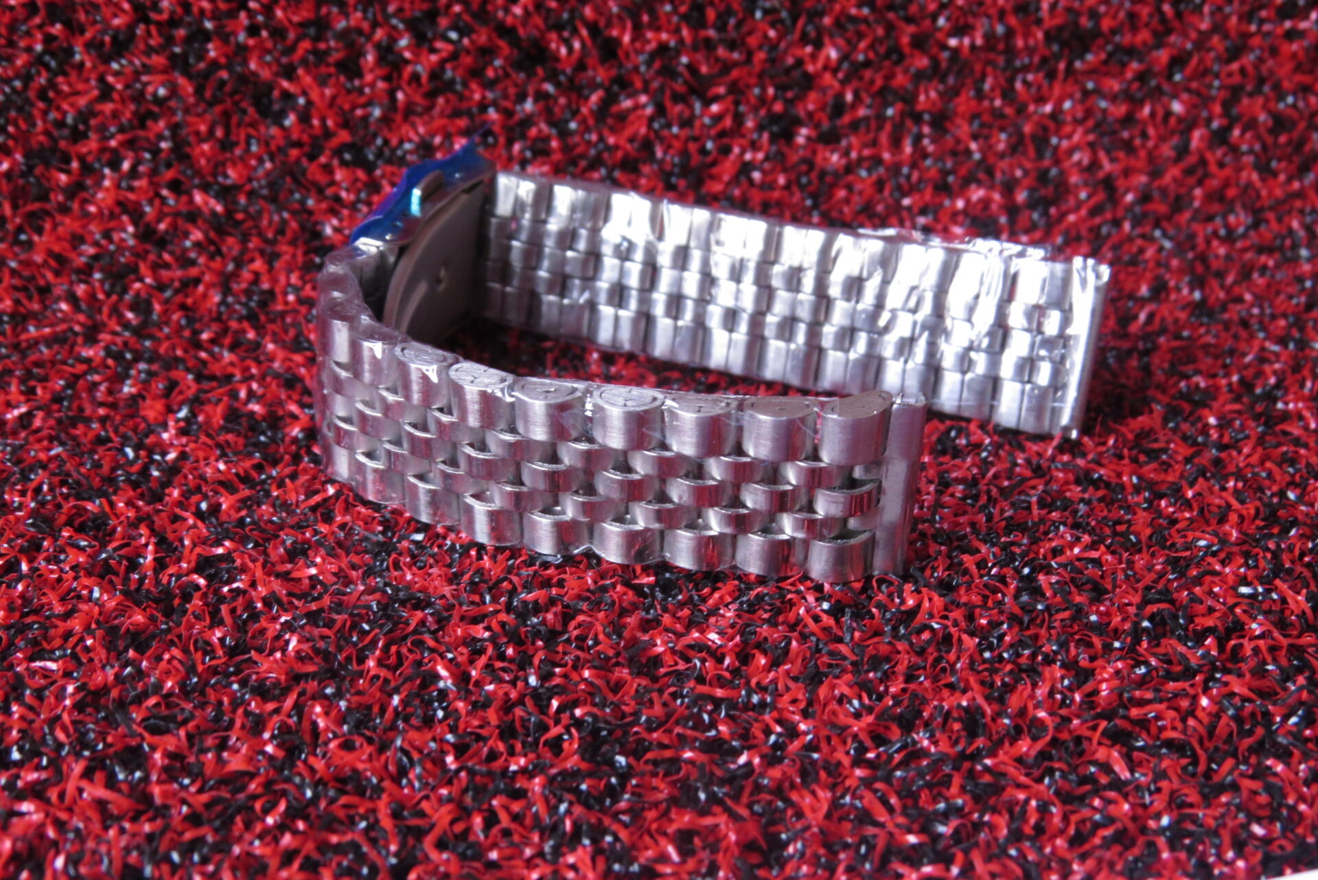 IMG_6487 Classic Stainless Steel Jubilee Watch Bracelet – Replacement Metal Watch Band - 18 MM - Image 4